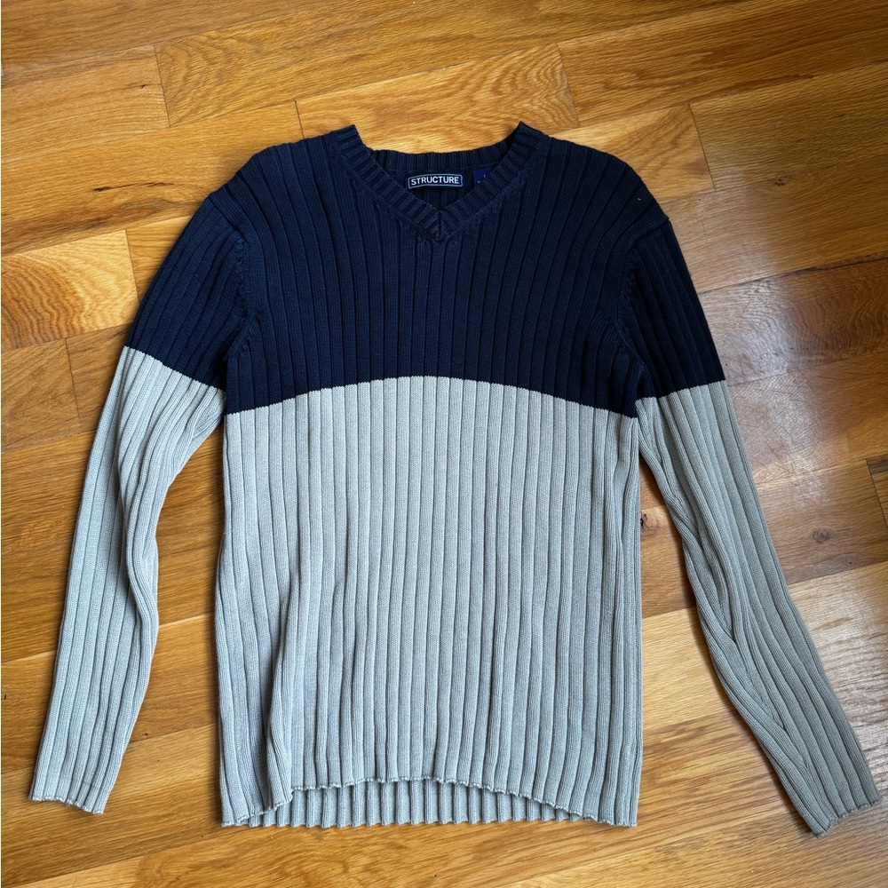 Structure V-Neck Sweater - Navy Blue and Tan
